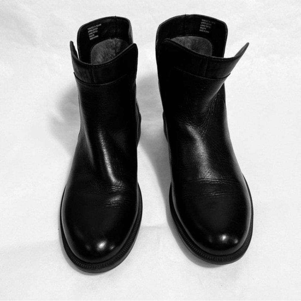 Umberto Raffini Trina Leather Lined Booties